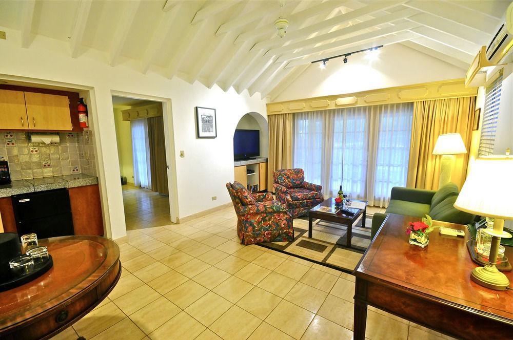 Fourways Inn Mount Pleasant ภายนอก รูปภาพ