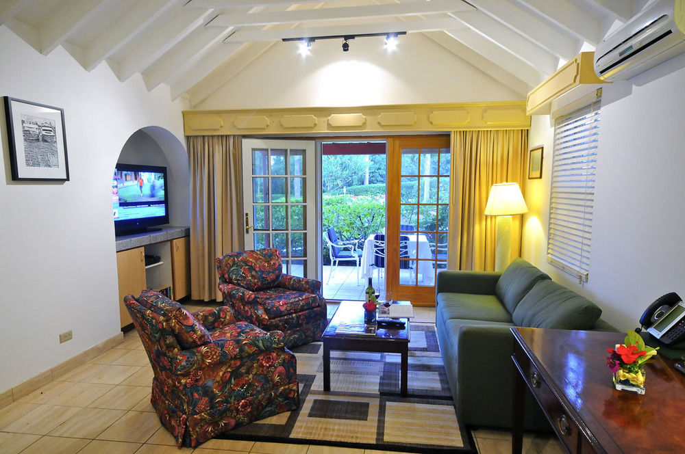 Fourways Inn Mount Pleasant ภายนอก รูปภาพ